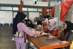 Bansos PKH dan BPNT 2025: Jadwal cair dan cara cek status