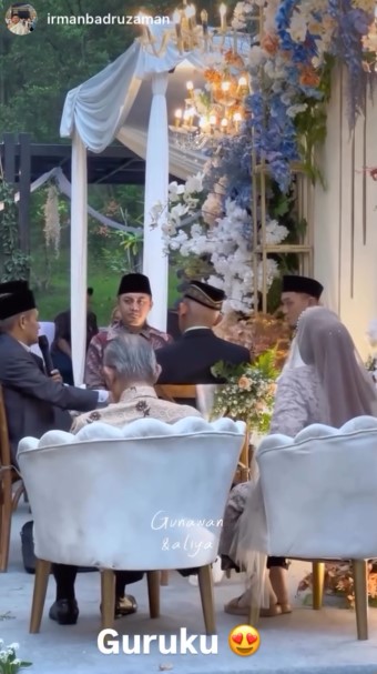 9 Potret akad nikah Gunawan Dwi Cahyo dan Alya Nabila, mas kawinnya duit Rp2,5 juta dan emas 5,7 gram