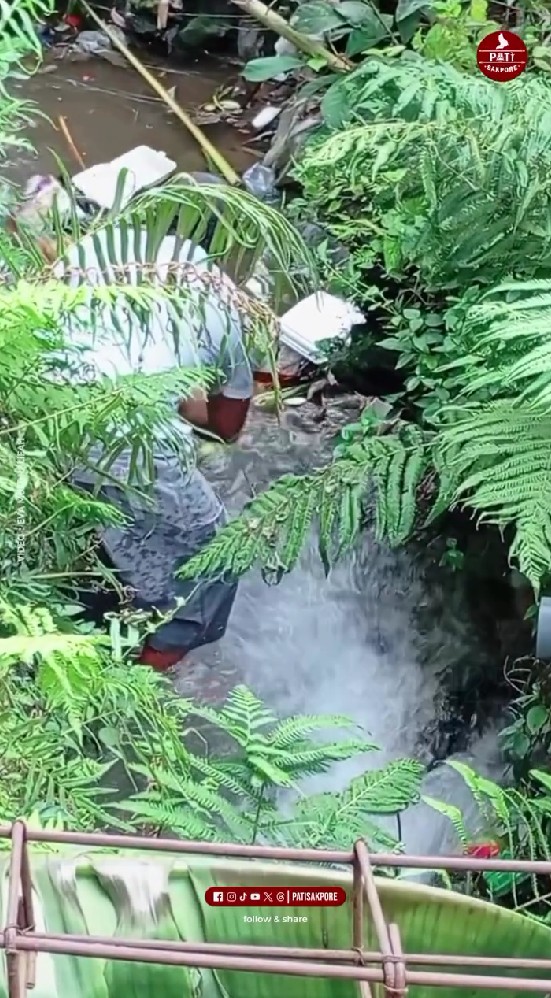 Bak ketiban rezeki nomplok, ini 9 potret warga Pati temukan uang terbungkus plastik di aliran sungai