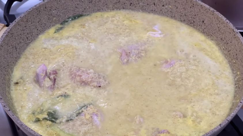 Cara bikin ayam serundeng nggak berminyak, rasanya tetap juara