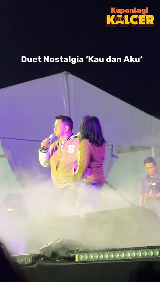9 Potret Atiek CB duet bareng Ronny Sianturi di Prambanan Jazz, tak canggung mesra meski lama cerai