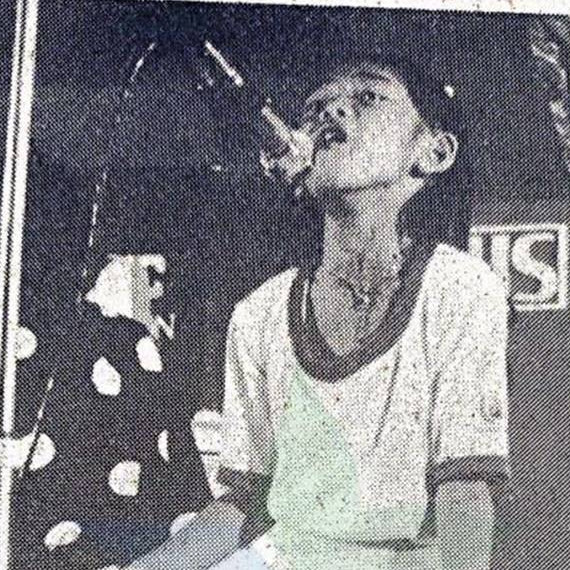 Percaya diri meski tak botox di usia 51, ini 11 transformasi Anggun C. Sasmi, cantiknya natural