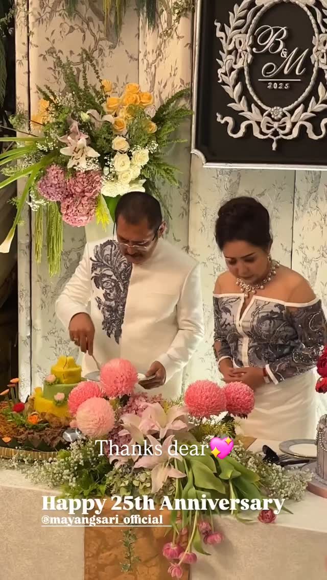 9 Potret Mayangsari dan Bambang Trihatmodjo rayakan anniversary ke-25, dihadiri banyak seleb senior