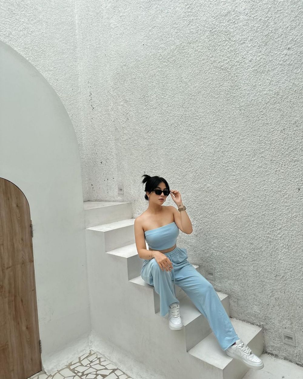 Copet polos di Preman Pensiun ini kini banting setir jualan baju bekas, begini 9 potret terbarunya