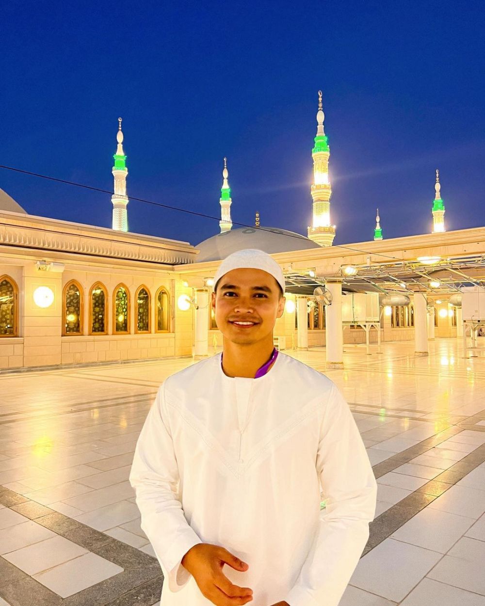 Karyo di Islam KTP kini aktif jadi presenter betah melajang di usia 38 tahun, ini 11 potret terbarunya