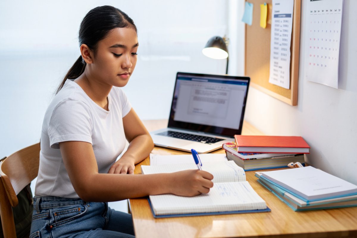 20 Contoh kata pengantar makalah terbaru 2025, lengkap dan mudah ditiru