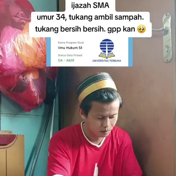 Bekerja sebagai tukang sampah, pria berusia 34 tahun putuskan untuk kuliah hukum ini tuai pujian