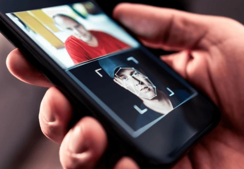 Warga Denmark kini punya 'Hak Cipta' atas wajah sendiri, bisa perangi maraknya video & foto deepfake?