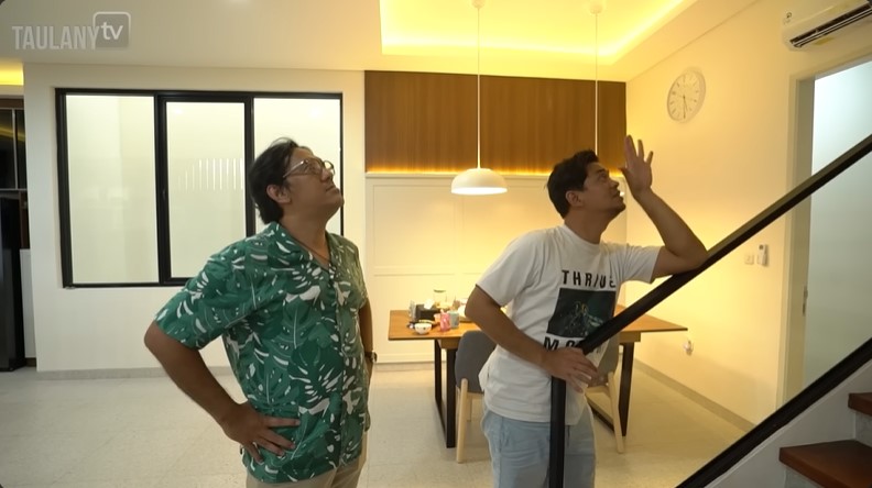 Rumah berkonsep smart living, 7 cara Surya Insomnia menata dapur, alat penghisap asapnya bikin salfok