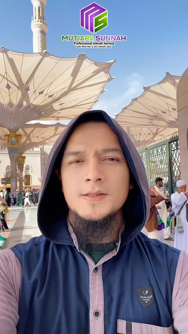 Gantengnya jadi primadona era 90-an kini lepas dunia artis, 9 potret terbaru Rico Verald usai hijrah