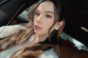 Rutinitas skincare pagi ala Alyssa Daguise ini bikin salfok, harga eye patch-nya jutaan sekali pakai