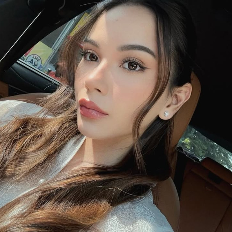 Rutinitas skincare pagi ala Alyssa Daguise ini bikin salfok, harga eye patch-nya jutaan sekali pakai
