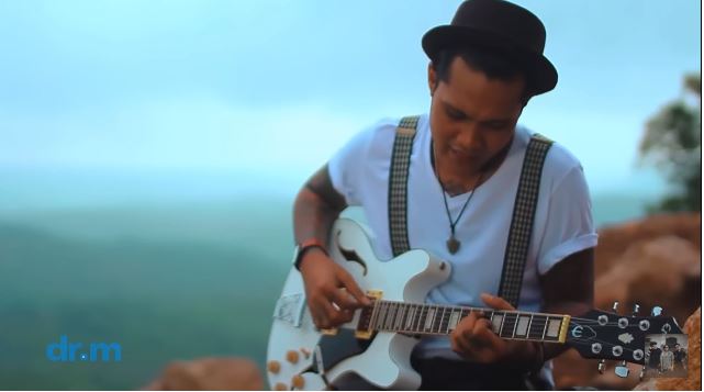 Masa mudanya disebut mirip Randy Pangalila, 11 penampilan lawas Virgoun ini manglingi