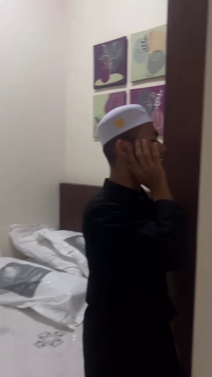 9 Potret rumah Bunda Corla kado dari Ivan Gunawan usai direnovasi, dapur mungil pol tapi compact