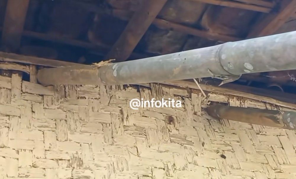 Potret kemiskinan di Indonesia bikin miris, gubuk reyot di Garut dihuni 3 keluarga, 9 penampakannya