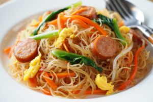 Rahasia dapur ibu cerdas: Cukup bikin 2 bumbu dasar di hari Minggu untuk 7 resep bekal seminggu