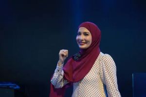 Potret Bagas Wicaksono anak Arzeti Bilbina, siswa Taruna Akmil ikut upacara Bastille Day di Prancis