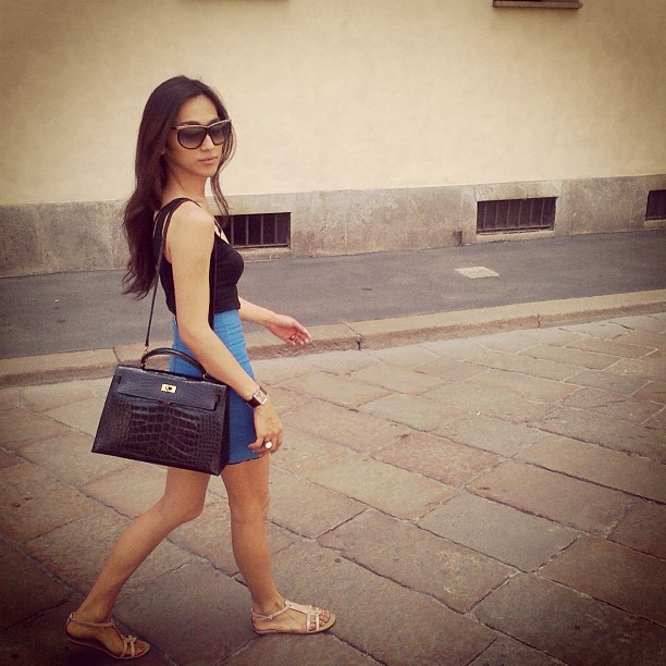 Putuskan jadi wanita tanpa operasi plastik, ini 11 potret transformasi Dena Rachman mantan artis cilik