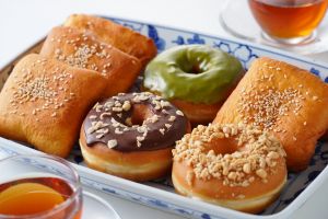 Biar nggak dibilang bikin odading, hindari 7 kesalahan fatal ini saat membuat donat di rumah