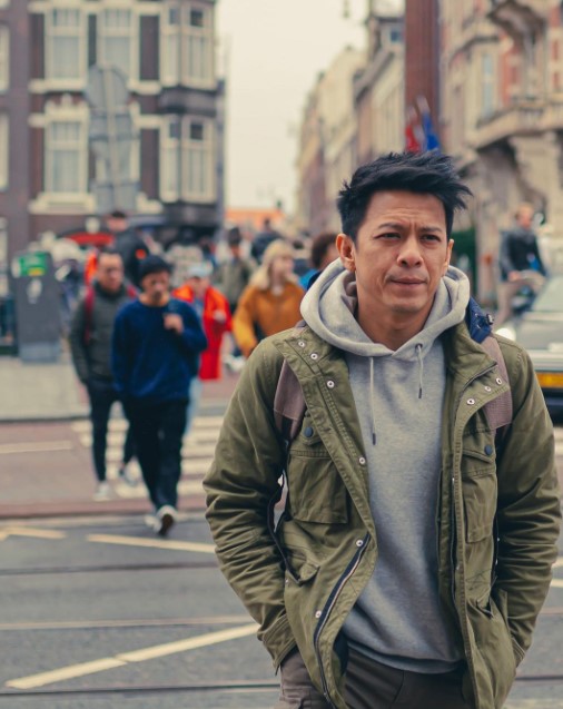 Ariel NOAH bikin heboh fans usai kepergok foto bareng Sophia Latjuba, tanda CLBK?