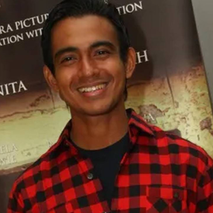 Dulu pernah jadi salesman, intip 9 potret lawas pemeran Jun di Jin dan Jun yang bikin hati terpikat