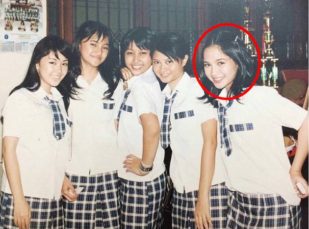 Artis cilik tetangga Caesar Hito ini saat dewasa dinikahi pejabat, kini hidupnya berubah drastis