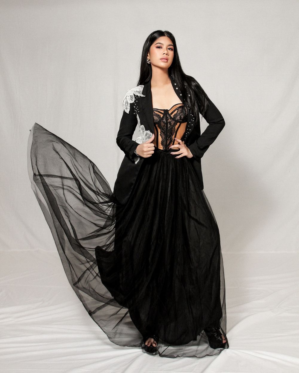 Ikuti jejak sang ibu, 5 potret Almira anak Annisa Pohan di beauty camp, auranya bak Puteri Indonesia