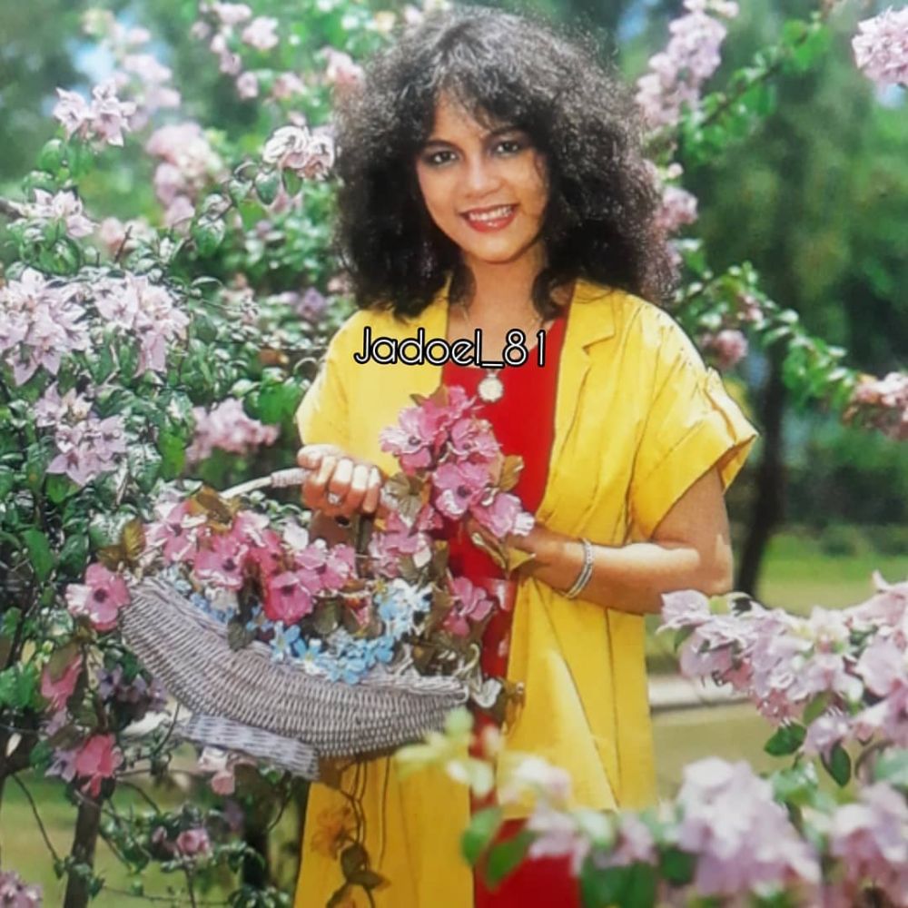 Pemeran Emak di serial Keluarga Cemara dulu model era 80-an, ini 11 potret lawasnya yang memesona