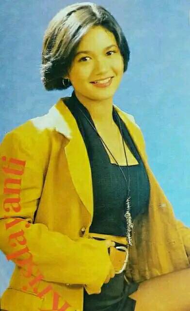 Buktikan jadi diva berwajah cantik natural sedari usia belasan tahun, ini 9 potret lawas Krisdayanti