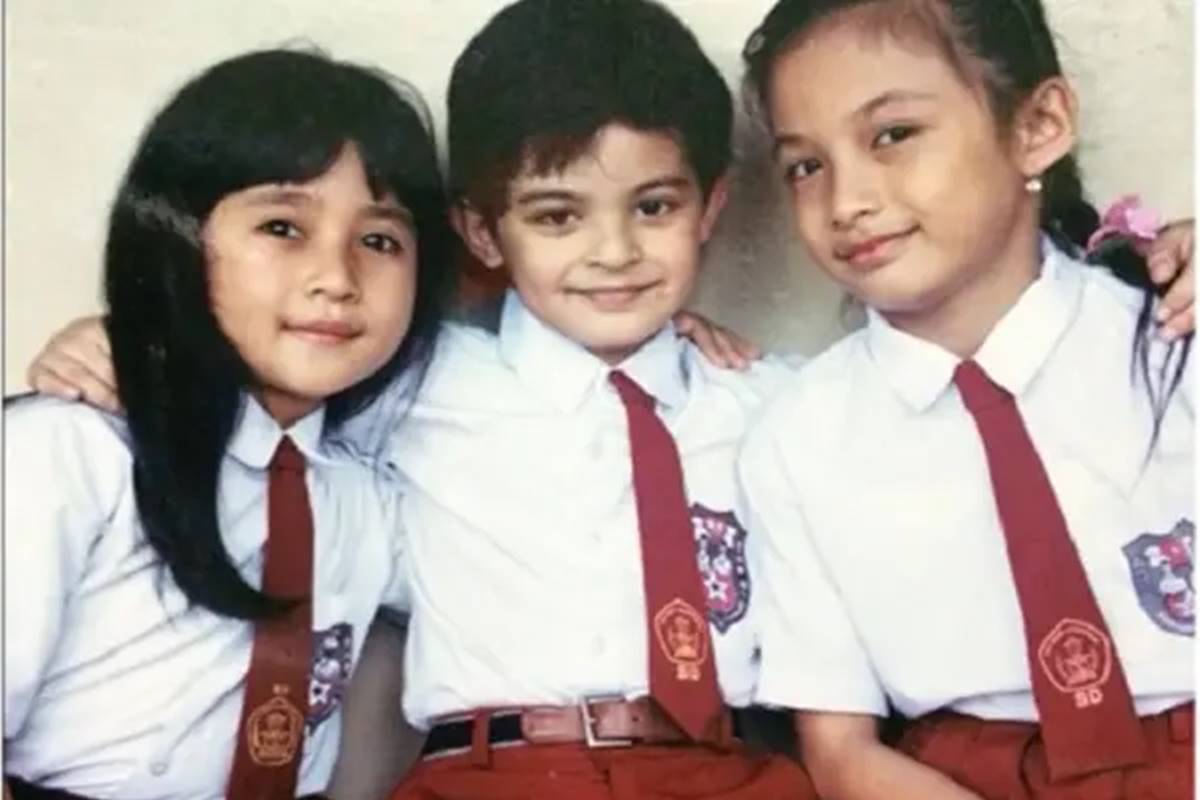 11 Seleb ini sudah berteman sejak kecil, Irish Bella teman nari Olivia Jensen, intip potretnya