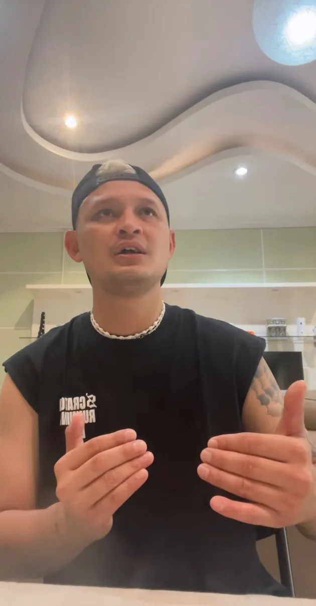 5 Kronologi adu mulut El Rumi dan Syamsir Alam di lapangan usai kena kartu merah, nyaris berantem