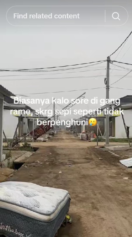Diterjang banjir 6 kali setahun, viral perumahan di Bekasi ditinggalkan penghuninya, 7 potretnya miris