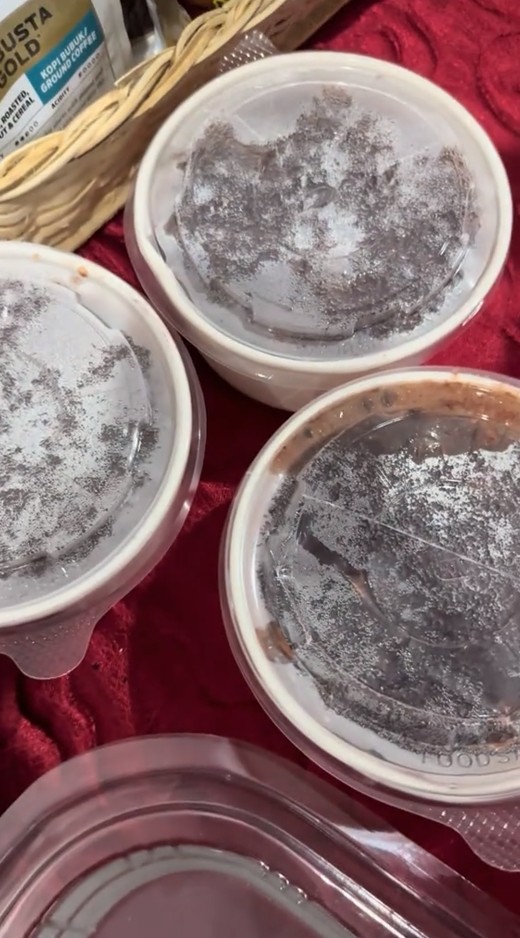 Support UMKM, Tantri Kotak spill ridersnya saat manggung pilih makanan lokal, 7 potretnya