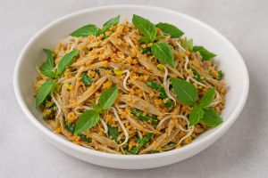 Jangan cuma bayam dan tauge, 7 sayuran tak terduga ini ternyata enak banget dibuat urap