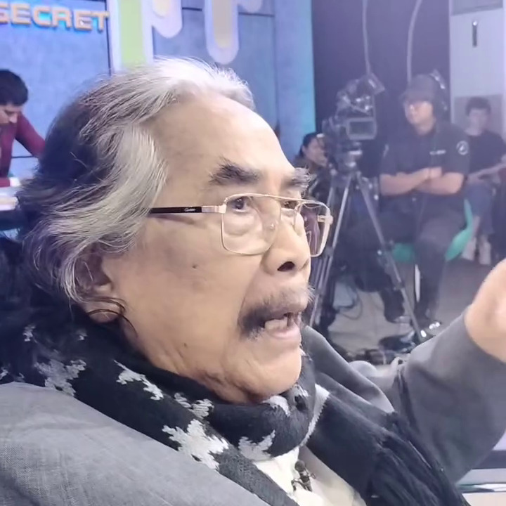 7 Potret kondisi Jaja Miharja usai sempat dirawat di rumah sakit, kini harus pakai kursi roda