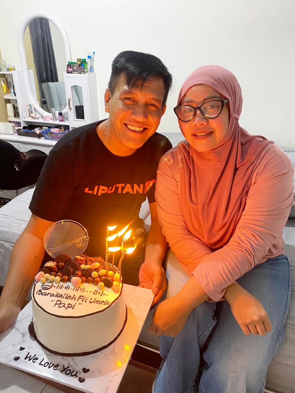 Sudah menikah lagi, ini 9 potret Puput eks istri Doddy Sudrajat pamer kemesraan bareng suami baru