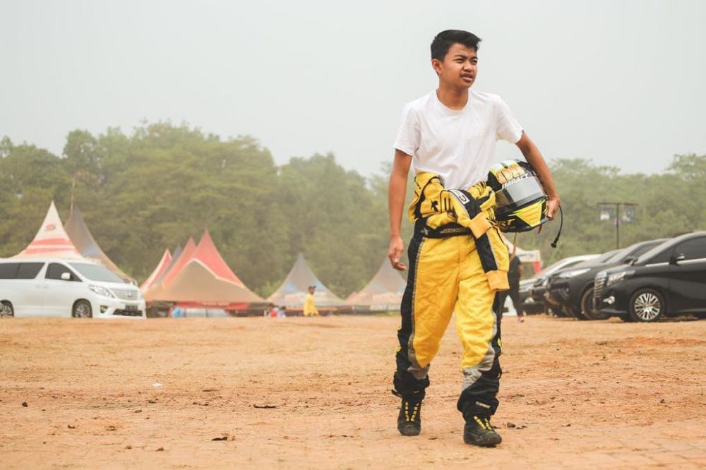 5 Fakta kekayaan anak Haji Isam Jhony Saputra dan Liana Saputri, sama-sama berkecimpung di dunia usaha