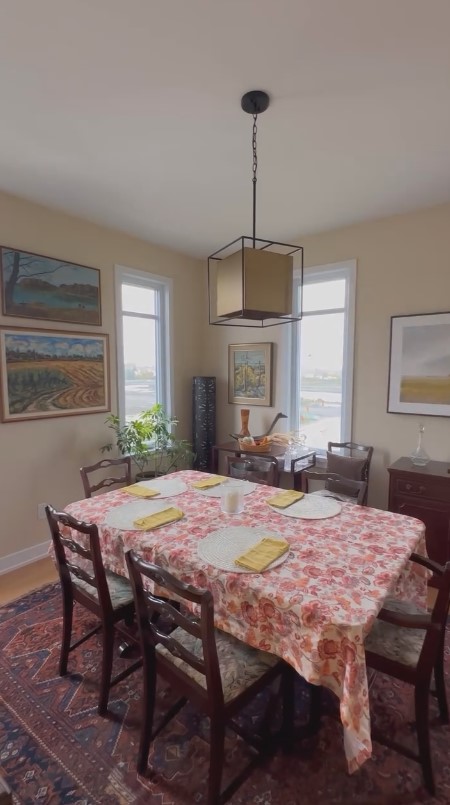 Huni rumah mewah usai ikut suami ke bule ke Kanada, intip 11 potret hunian baru Cut Memey