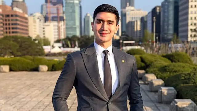 9 Artis ini mendadak jadi duta pemerintah, Verrel Bramasta jadi duta maritim