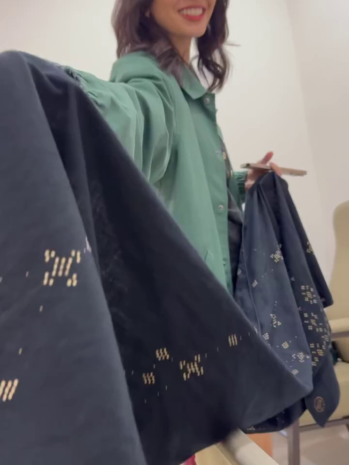 Disebut jarang dampingi suami, ini 9 momen Sheila Dara temani Vidi Aldiano berobat di Penang