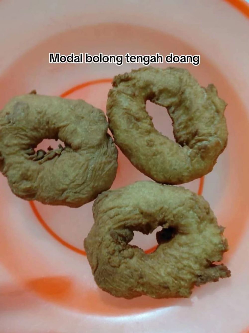 8 Potret tutorial unfaedah bikin donat ini hasilnya nggak setinggi ekspektasi orang tua