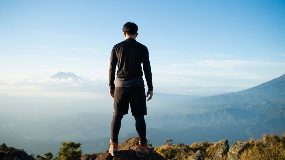 100 Kata-kata galau anak gunung paling relate, pendakian sukses, tapi perasaan gagal