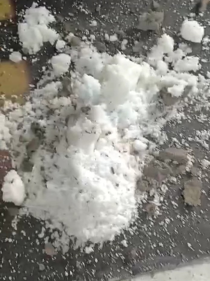 Menduga kena sabotase, Dwi Sasono kaget tangki bensin mobilnya penuh garam, ini 7 potret buktinya