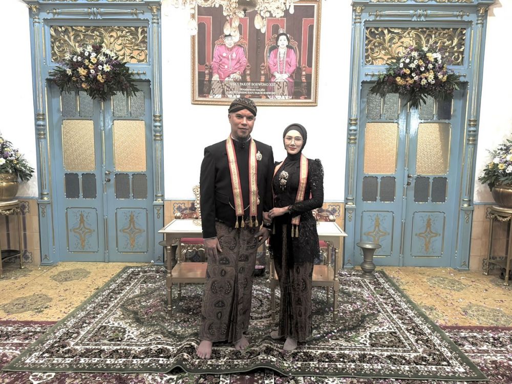 9 Potret Ahmad Dhani dapat gelar bangsawan dari Keraton Solo, gelarnya Kanjeng Pangeran