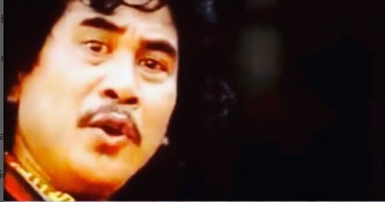 Bang Simin TOP kini harus beraktivitas di kursi roda, intip 9 potret lawasnya saat jadi pedangdut