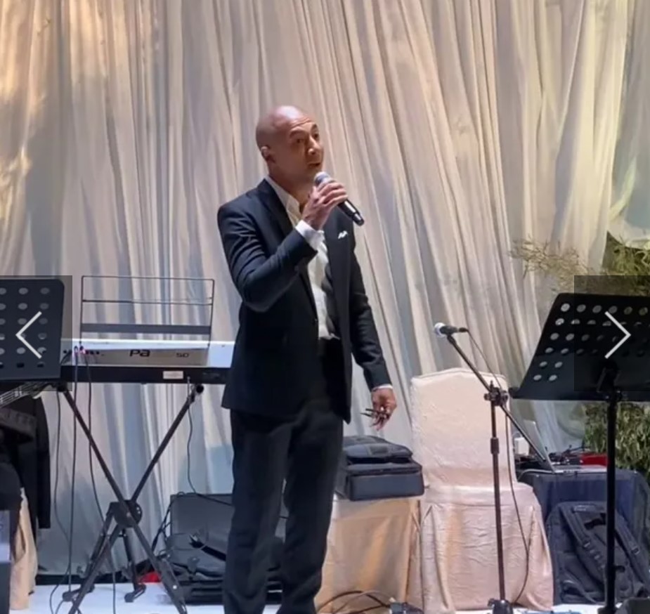 Acara bertabur artis senior, ini gaya 7 seleb hadir di nikahan anak Ikke Nurjanah dan Aldi Bragi