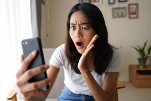 100 Kata-kata kehidupan yang bikin kamu tertampar, tersadar, dan bangkit lagi