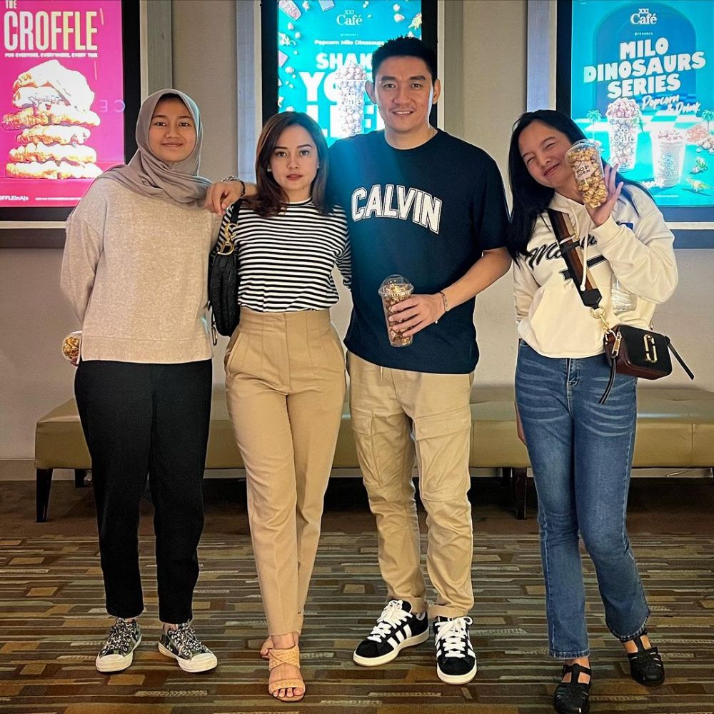 9 Beda gaya Rania dan Ricci anak Ifan Seventeen dari istri pertama & Citra Monica, saudara beda ibu