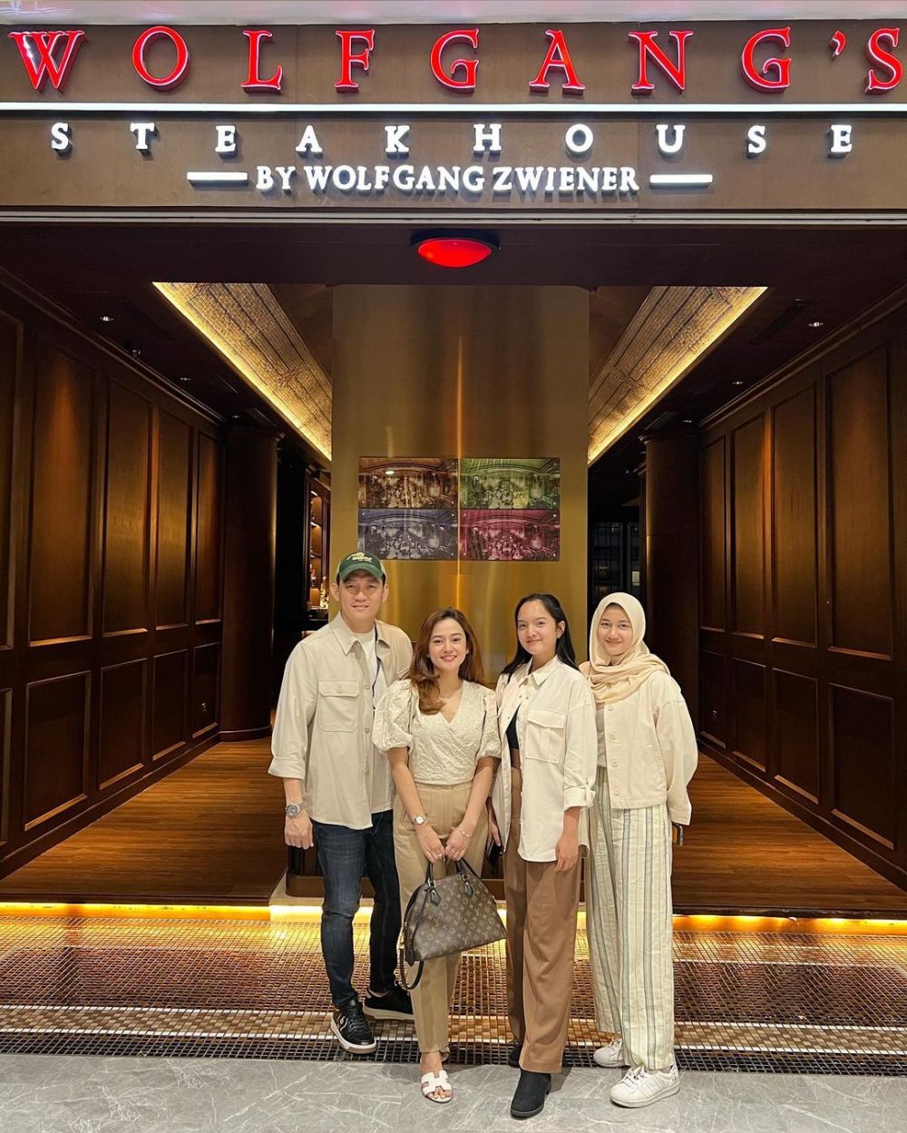 9 Beda gaya Rania dan Ricci anak Ifan Seventeen dari istri pertama & Citra Monica, saudara beda ibu