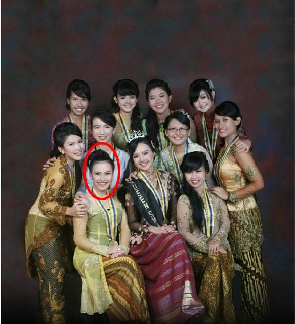 Parasnya beda dengan sekarang, potret jadul 11 seleb pas lulusan sekolah ini bikin lupa wajah aslinya